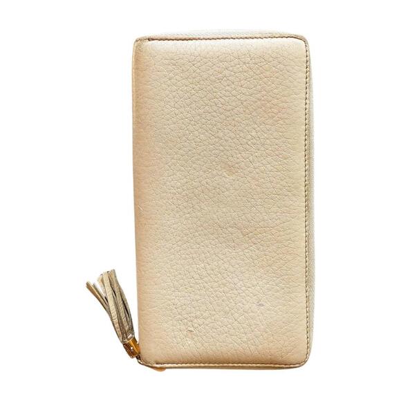 Gucci Ivory Pebbled Long Leather Zip-Around Soho Wallet - Picture 2 of 6